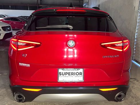 Used 2018 Alfa Romeo Stelvio Ti Sport image 9
