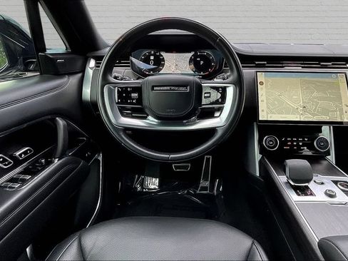 Used 2023 Land Rover Range Rover SE AWD/4WD image 8