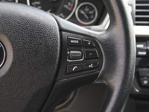 Used 2014 BMW 320i Sedan RWD image 13