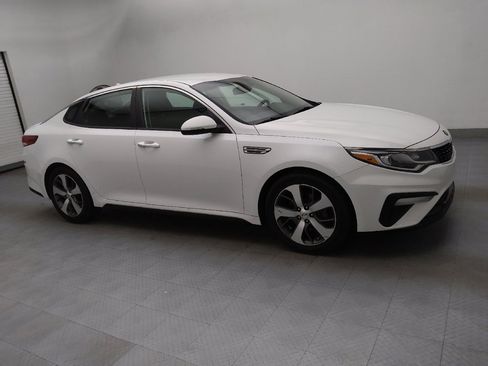 Used 2020 Kia Optima S image 11