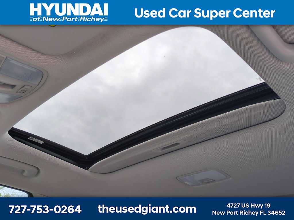 Used 2022 Hyundai Kona Limited FWD image 22