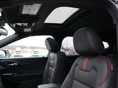 New 2026 Chevrolet Trax RS w/ Sunroof Package image 23