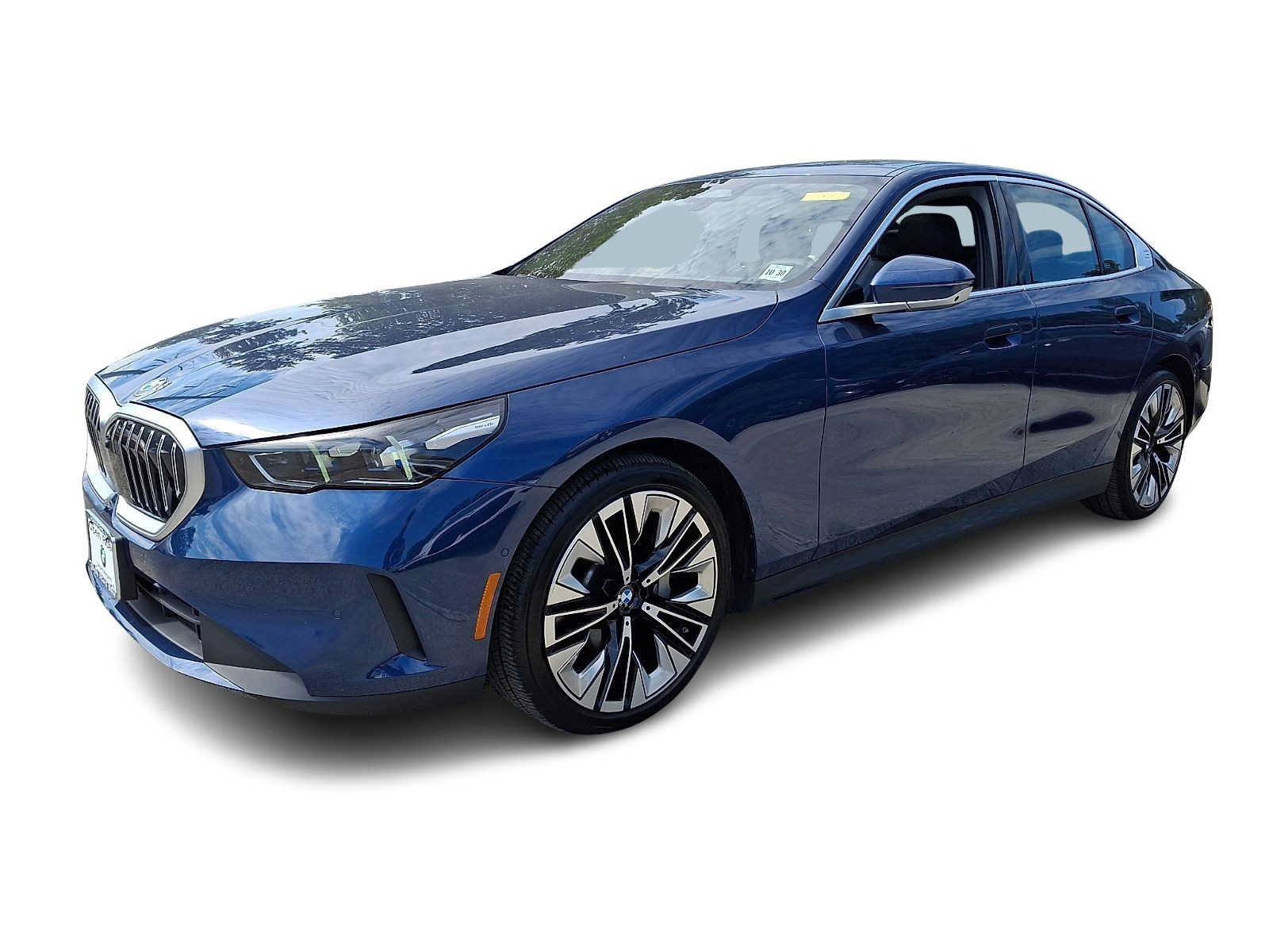 Used 2026 BMW 530i xDrive w/ Premium Package AWD/4WD image 3