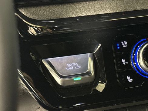 Certified 2025 GMC Sierra 1500 AT4 AWD/4WD image 20