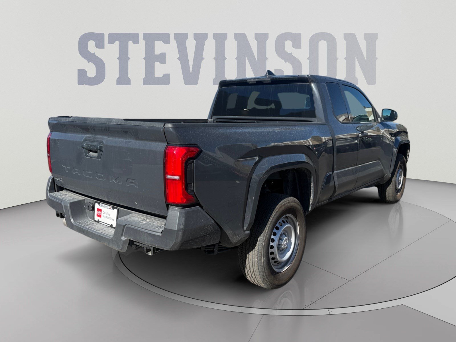 Used 2025 Toyota Tacoma SR AWD/4WD image 5