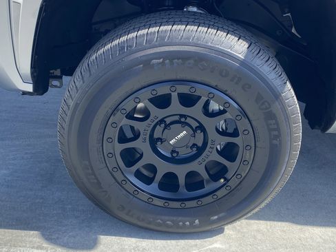 Used 2024 Toyota Tacoma SR5 image 10