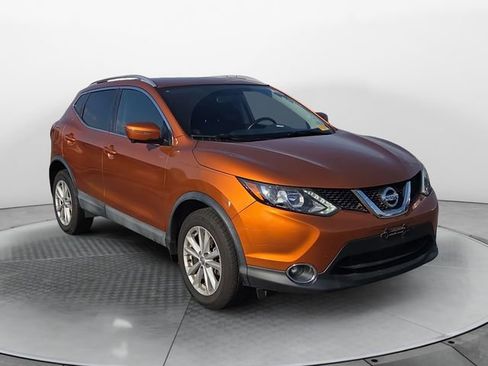 Used 2017 Nissan Rogue Sport SV w/ SV Premium Package image 7