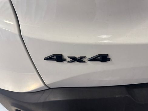 Used 2023 Jeep Renegade Trailhawk AWD/4WD image 14