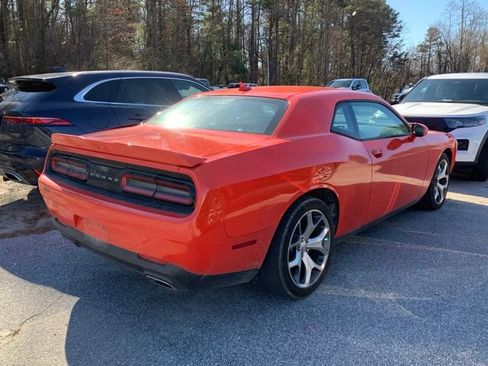 Used 2016 Dodge Challenger SXT Plus image 23