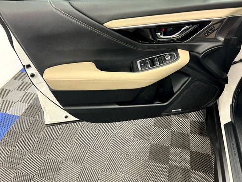 Used 2025 Subaru Outback Limited w/ Popular Package #2 image 5