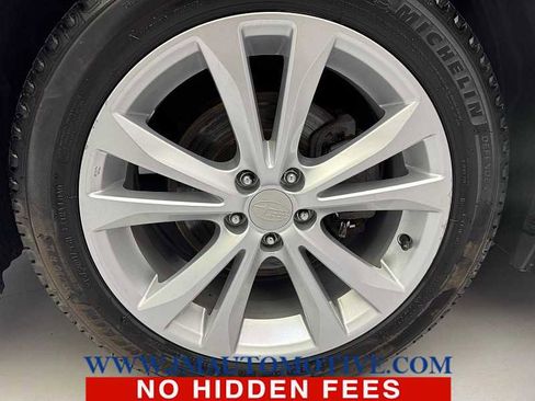 Used 2013 Subaru Legacy 2.5i Premium w/ All-Weather Pkg AWD/4WD image 9