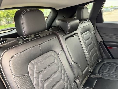 Used 2024 Ford Escape Platinum w/ Premium Technology Package AWD/4WD image 34