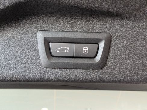 New 2026 BMW X7 xDrive40i w/ Premium Package image 35