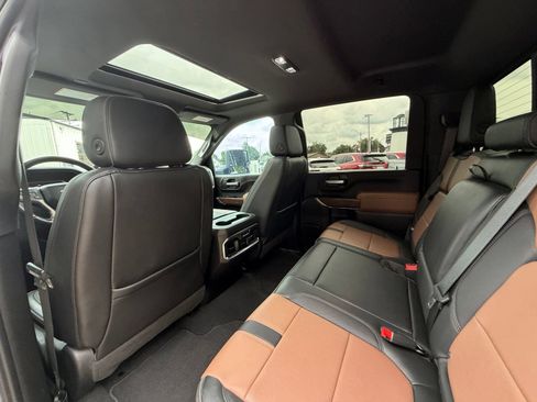 Used 2022 Chevrolet Silverado 2500 High Country AWD/4WD image 24