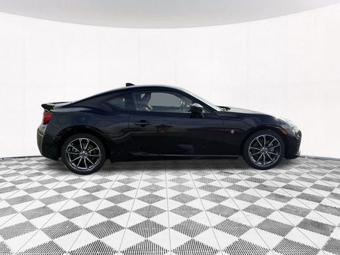 Used 2020 Toyota 86 image 9