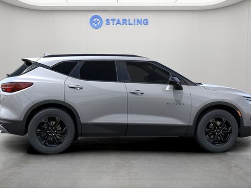 New 2025 Chevrolet Blazer LT w/ Midnight/Sport Edition image 5
