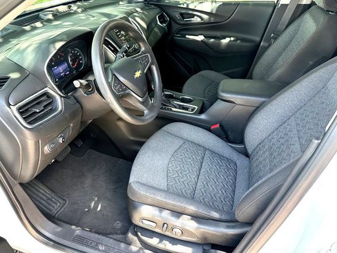 Used 2023 Chevrolet Equinox LT FWD image 11