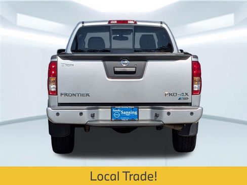 Used 2017 Nissan Frontier PRO-4X AWD/4WD image 6