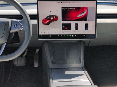 Used 2025 Tesla Model 3 Long Range RWD image 29