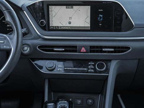 Used 2023 Hyundai Sonata SEL w/ Convenience Package image 16