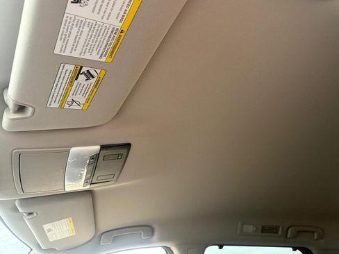 New 2025 Nissan Pathfinder SL image 20