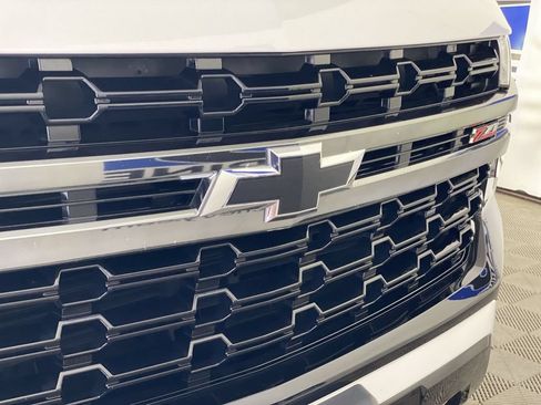 Used 2022 Chevrolet Tahoe Z71 AWD/4WD image 37