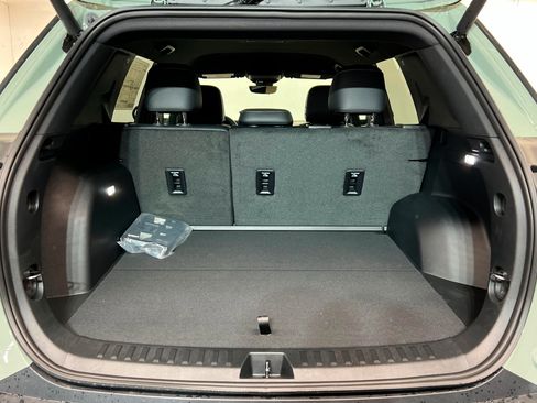 New 2026 Chevrolet Equinox ACTIV w/ Convenience Package III image 23