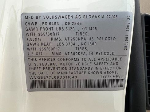 Used 2009 Volkswagen Touareg VR6 image 29