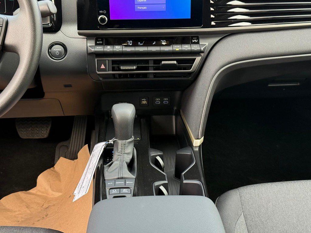 New 2026 Toyota Camry LE AWD/4WD image 11
