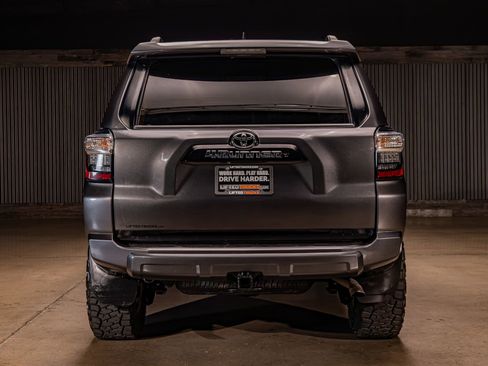 Used 2019 Toyota 4Runner TRD Off-Road Premium image 7