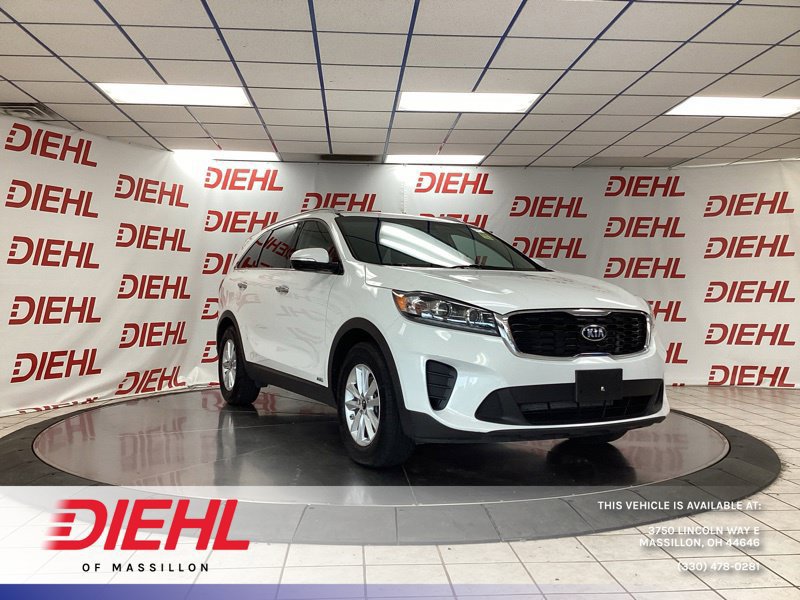 Used 2019 Kia Sorento AWD w/ LX Convenience Package image 1