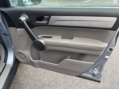 Used 2011 Honda CR-V EX-L image 33