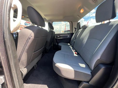 Used 2022 RAM 1500 Classic SLT AWD/4WD image 23