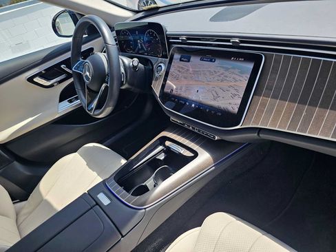 Used 2026 Mercedes-Benz E 350 Sedan image 11