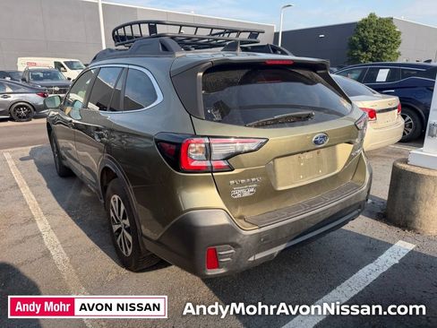 Used 2020 Subaru Outback Premium AWD/4WD image 3