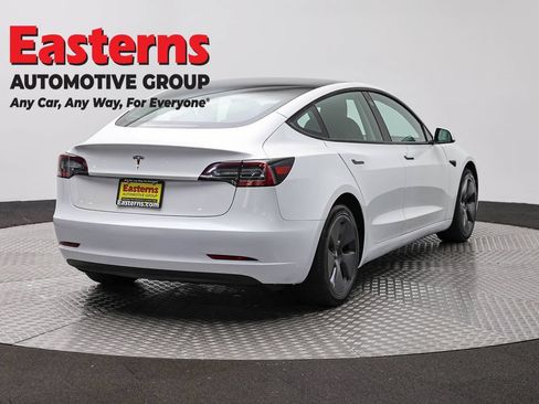 Used 2023 Tesla Model 3 Standard Range RWD image 5