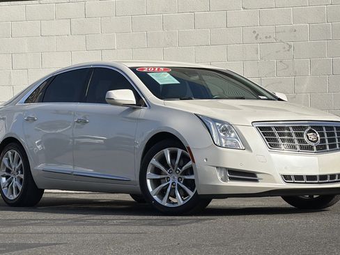 Used 2015 Cadillac XTS Luxury w/ Driver Awareness Package image 2