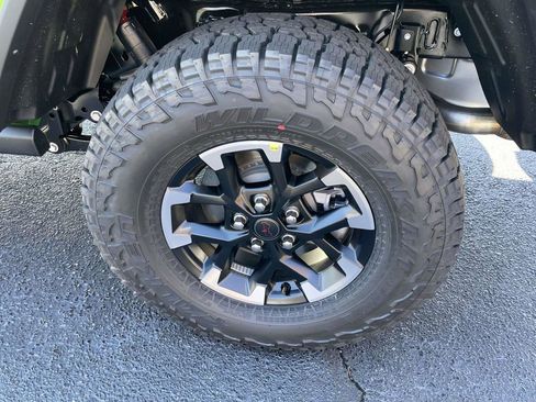 New 2026 Jeep Gladiator Rubicon AWD/4WD image 37