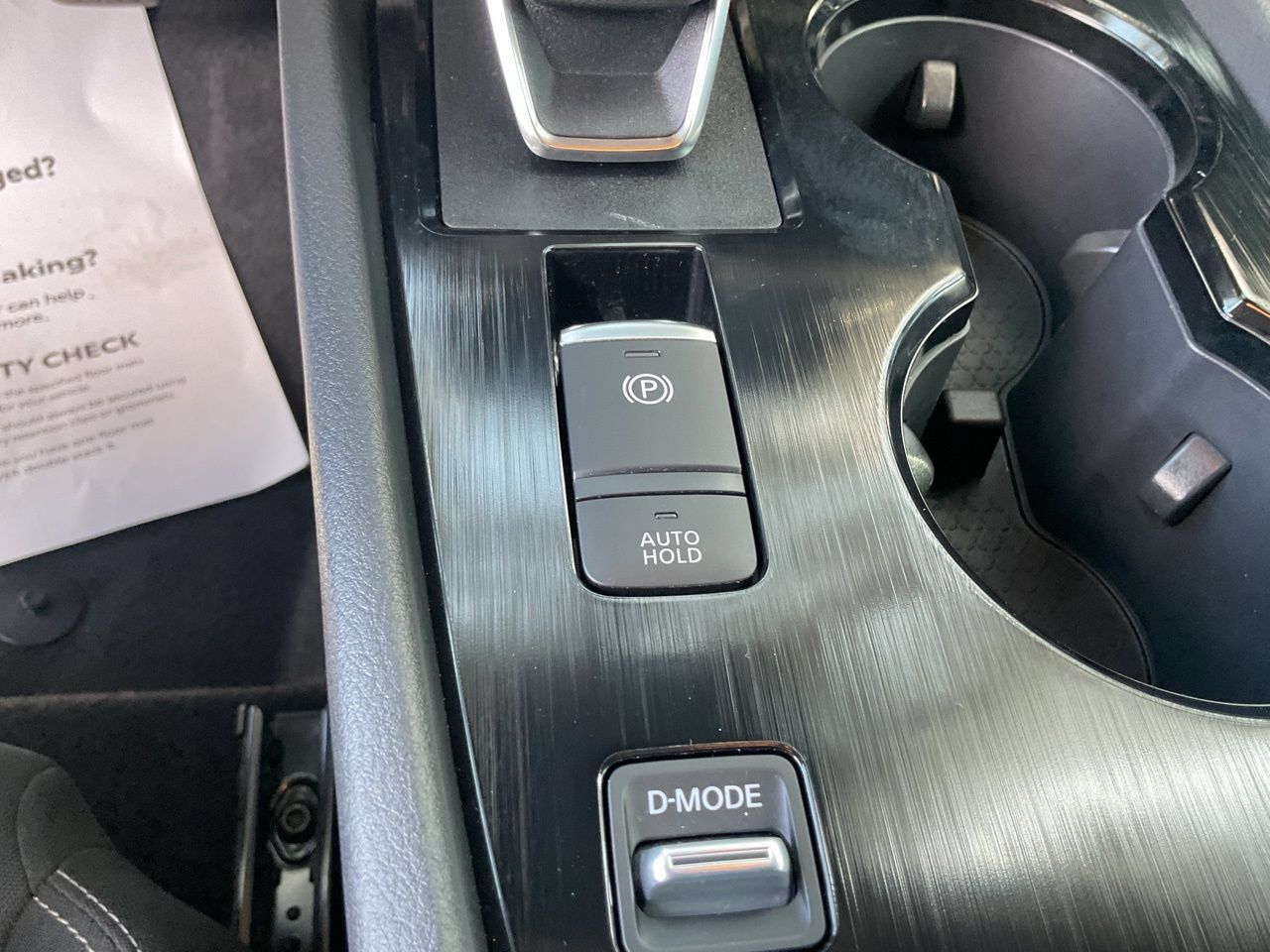 Used 2023 Nissan Rogue S FWD image 22