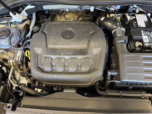 Used 2024 Volkswagen Tiguan SEL R-Line AWD/4WD image 27
