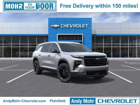 New 2026 Chevrolet Traverse LT w/ Midnight/Sport Edition AWD/4WD image 2