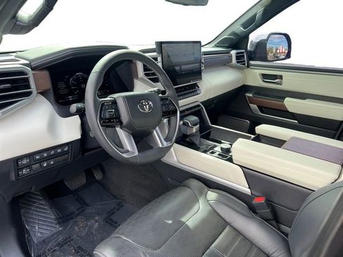 Used 2023 Toyota Sequoia Capstone image 12