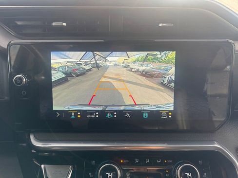 Used 2023 GMC Sierra 1500 Denali w/ Technology Package image 26