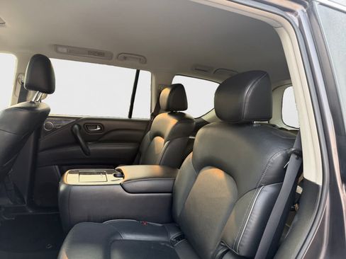Used 2024 INFINITI QX80 Luxe AWD/4WD image 18