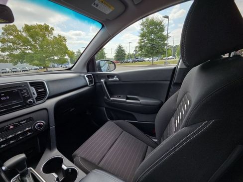 Used 2018 Kia Sportage LX FWD image 20