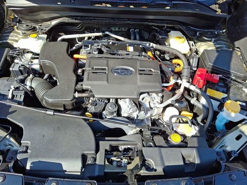 Used 2025 Subaru Forester Touring w/ Touring Package image 32