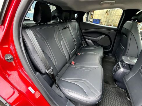 Used 2023 Ford Mustang Mach-E Premium image 19