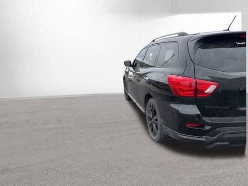 Used 2018 Nissan Pathfinder SL w/ Midnight Edition Package image 30