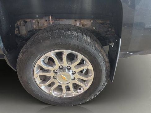 Used 2017 Chevrolet Silverado 3500 LT w/ LT Convenience Package AWD/4WD image 35