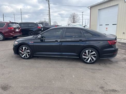 Used 2021 Volkswagen Jetta GLI image 6